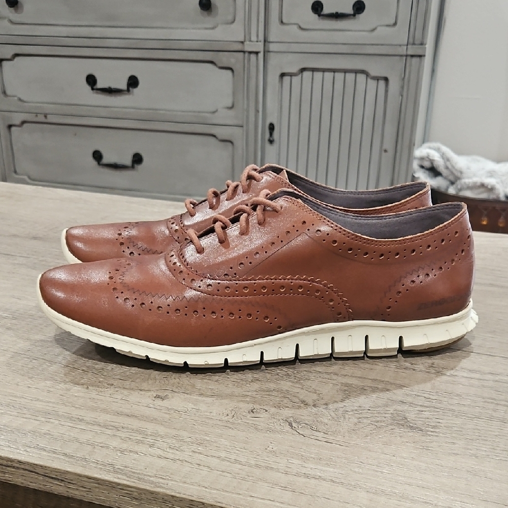 Cole Haan Woman's Zerogrand Wing Ox Woodbury Leather/Ivory Sneakers size 9.5
